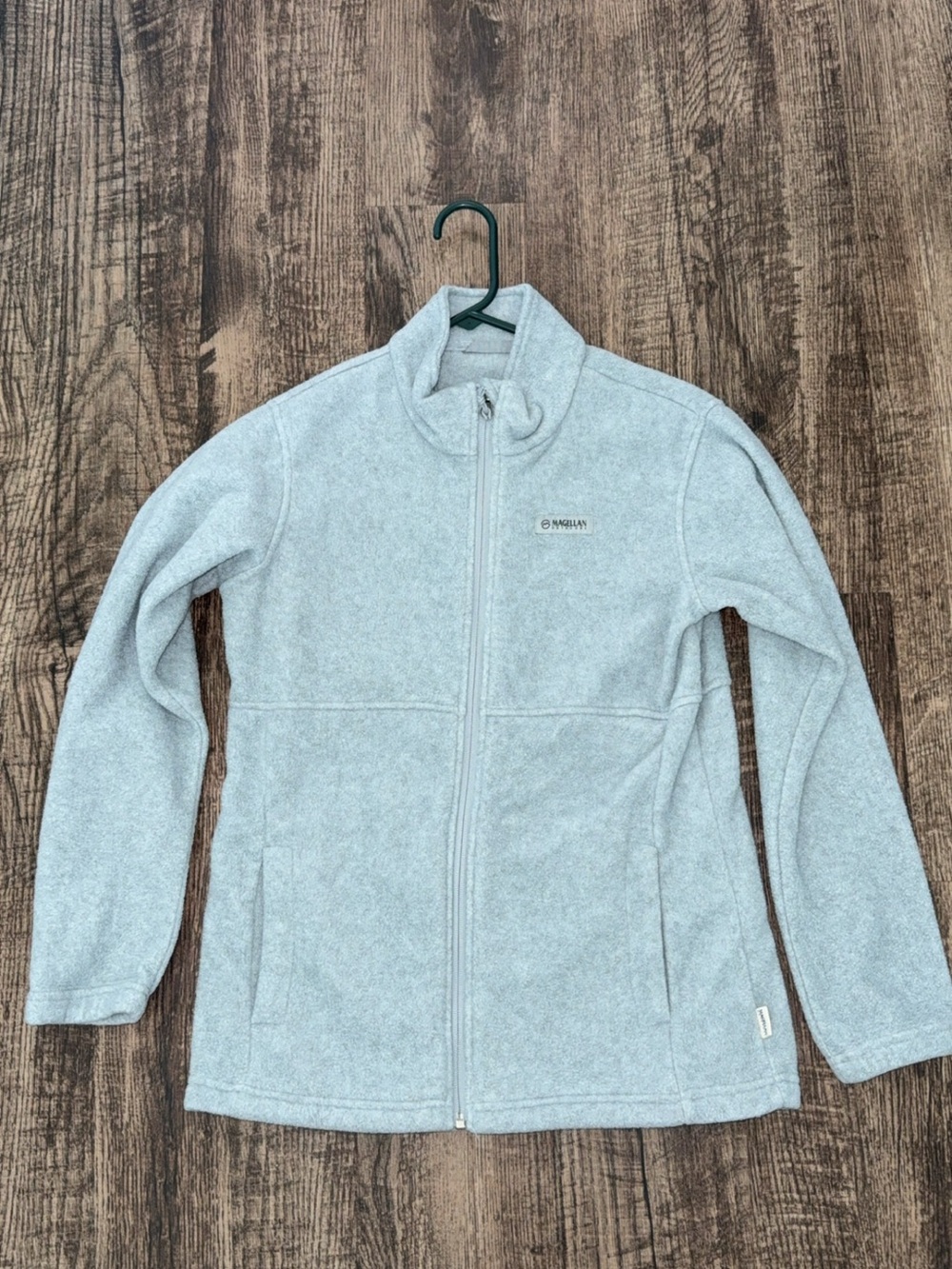 Magellan Outdoors Light Gray Full‑Zip Fleece Jacket